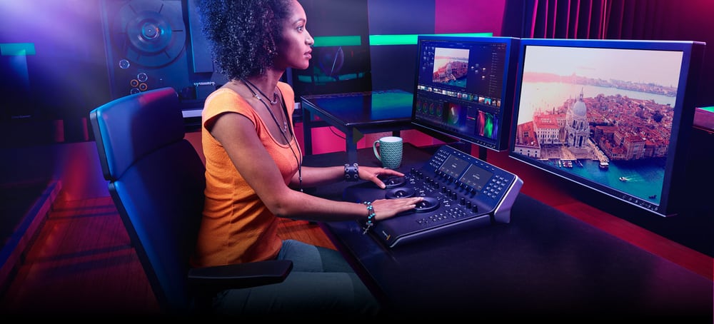 Blackmagic URSA Mini Pro 12K – DaVinci Resolve Studio v balení