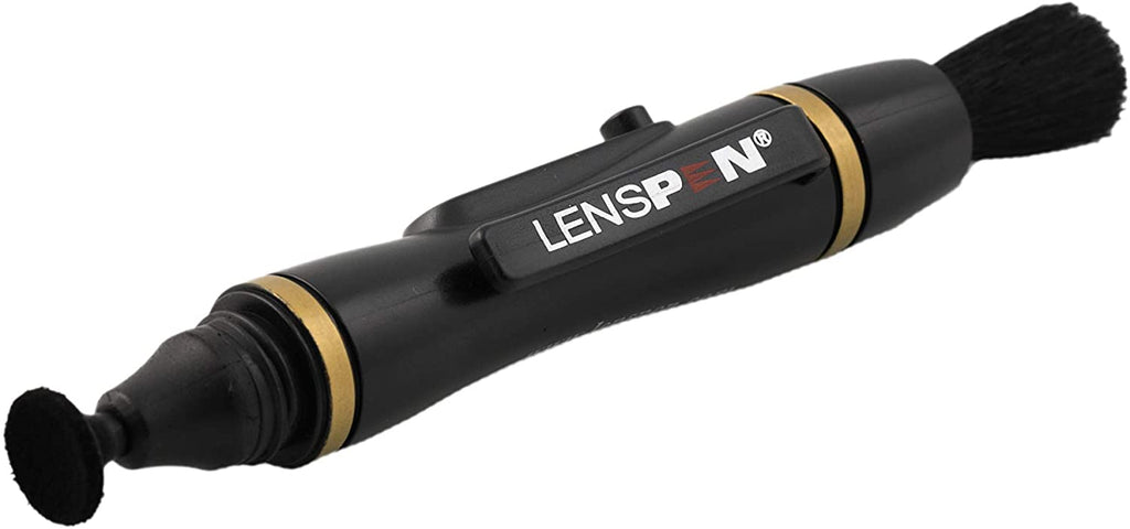 LENSPEN New Original – detail čisticího pera s výsuvným štětečkem a karbonovým hrotem