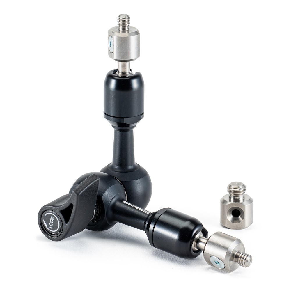 Výměnné adaptéry 1/4 a 3/8 palce dodávané s Manfrotto 244MICRO