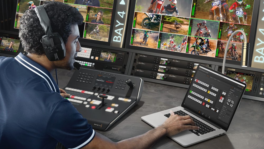 ATEM 4 M/E Constellation HD – Software i hardwarové panely