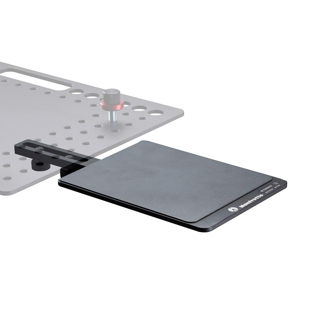 Montáž Mouse Deck vlevo a vpravo