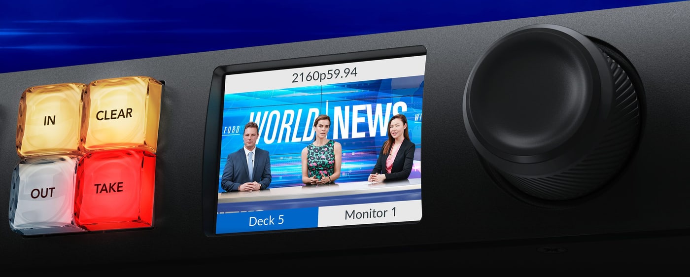 Blackmagic Videohub 20x20 12G – Živý obraz na LCD před přepnutím