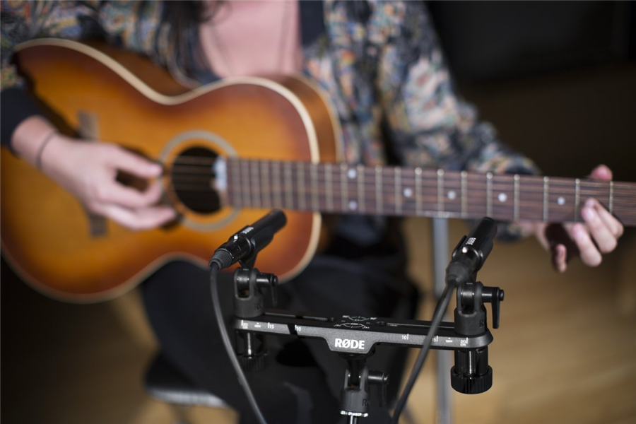 RØDE Stereo Bar s mikrofony