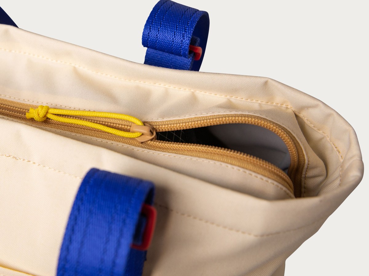 Cremallera del compartimento principal de la Beacon Tote