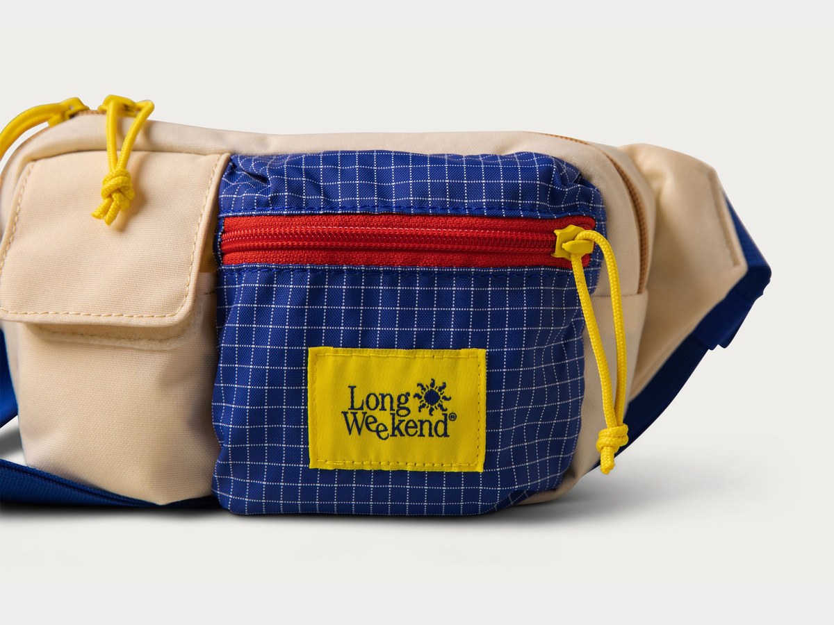 Long Weekend Monterey Sling mit Reißverschluss-Außentasche und Cargotasche