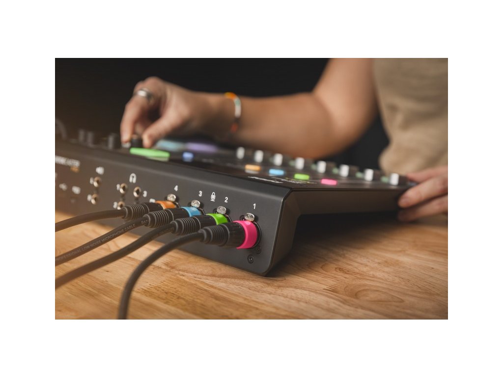 Barvy pro kanály RØDECaster