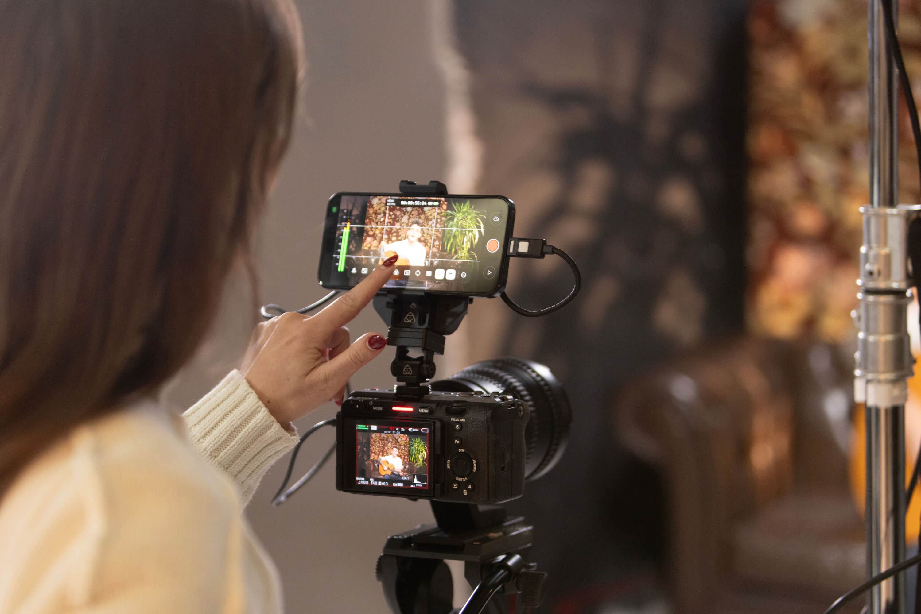 Práce s Atomos Ninja Phone při natáčení