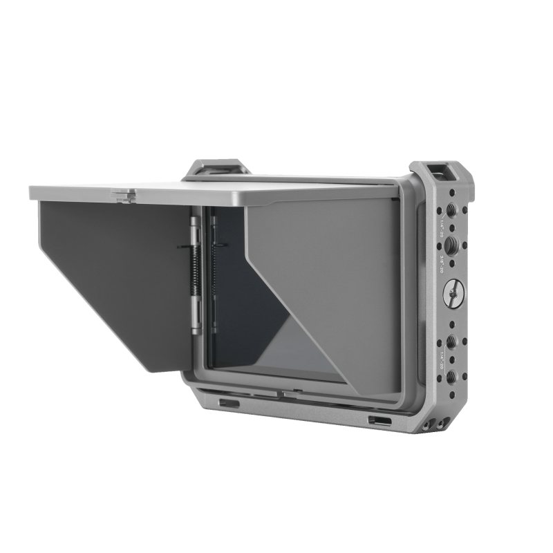 Viltrox DC-X3 s kovovou klecí