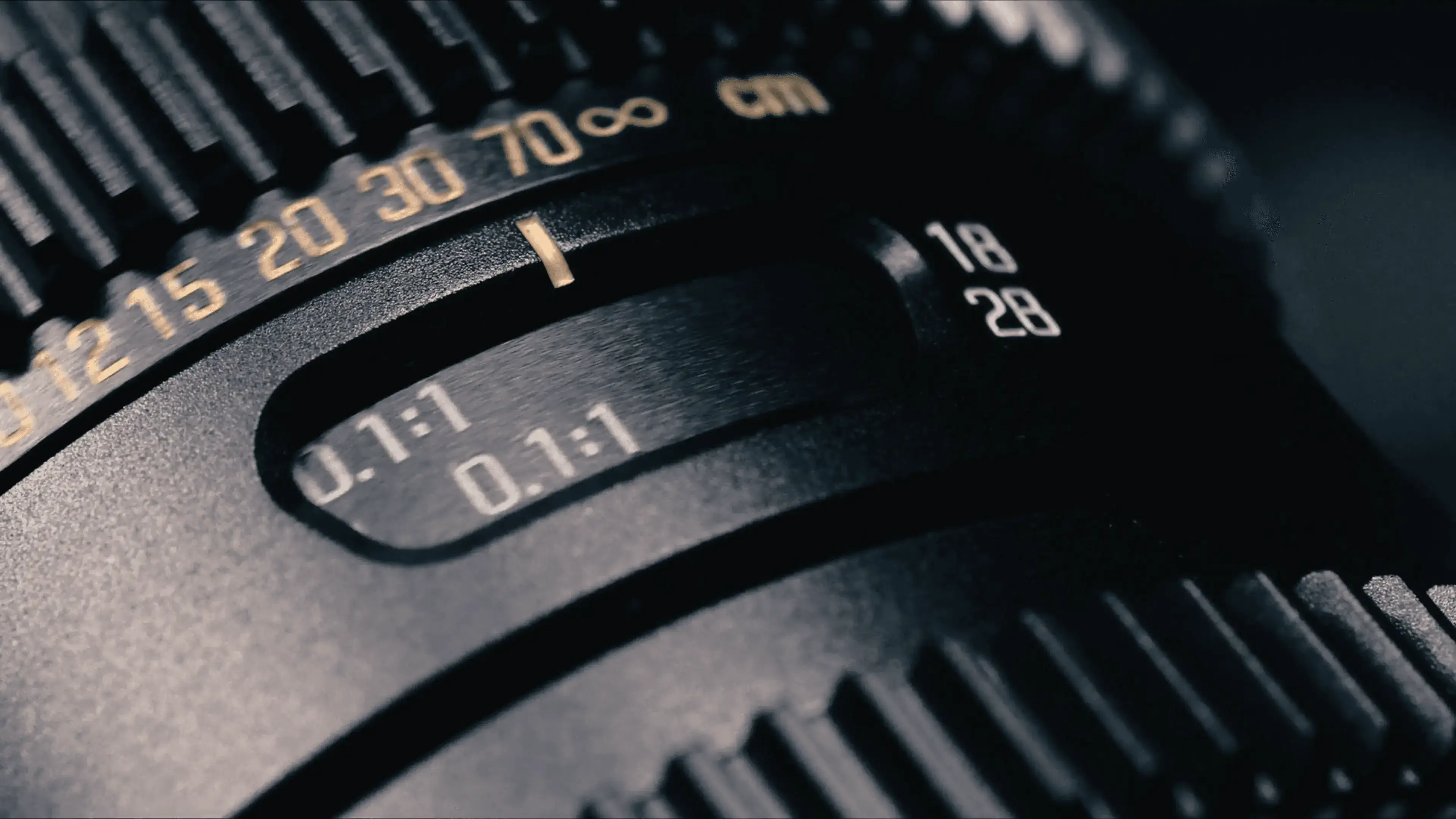 Detail stupnic a ovládacích prstenců DZOFILM X‑tract
