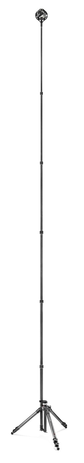 Manfrotto MTCFVR s vysokým VR boomem a 360° kamerou