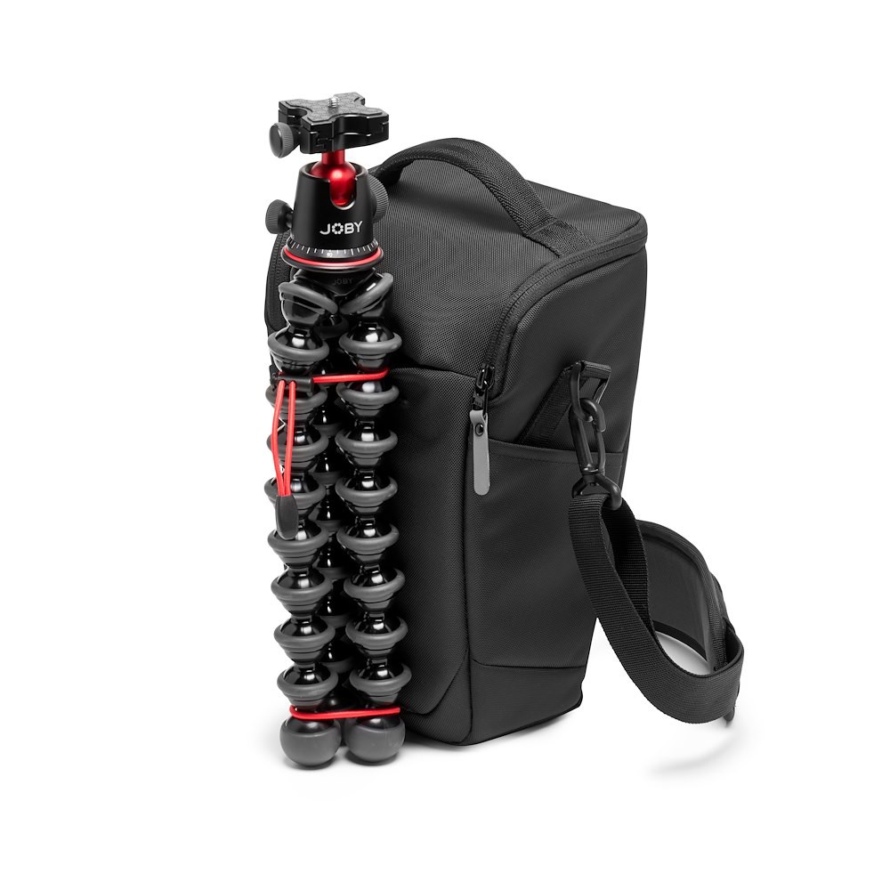 Kompaktní stativ upevněný na pouzdře Manfrotto