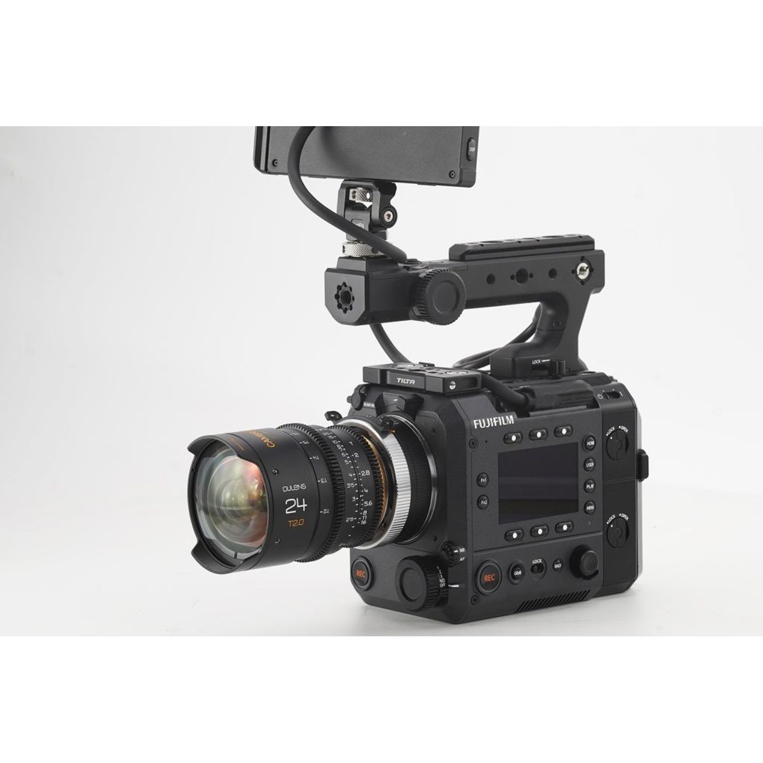 Objektiv Dulens Cambrian 24 mm na kameře formátu GFX