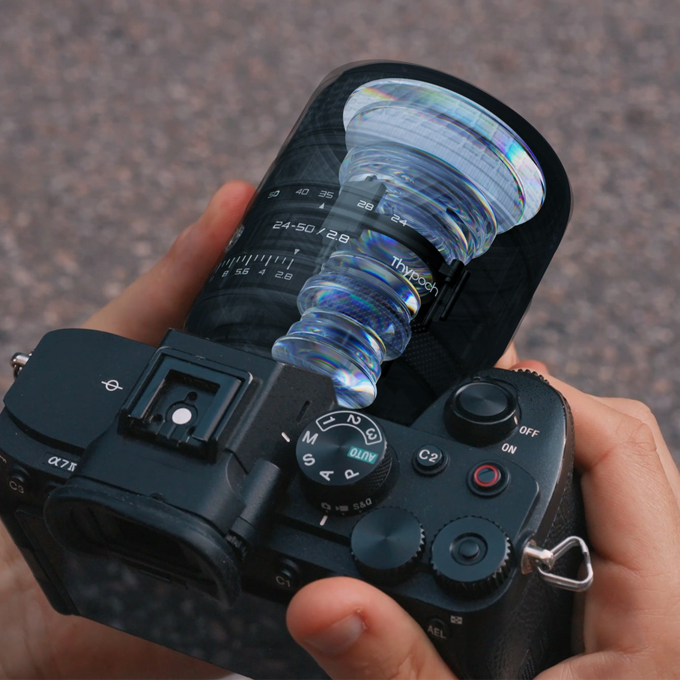 Thypoch Voyager 24–50 mm f/2,8 v terénu