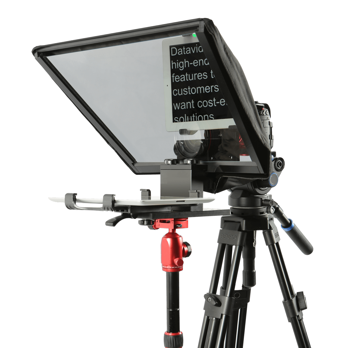 Sestava Datavideo TP-650 MARK II s obrazovkou a dělicím sklem při práci s odrazem scénáře.