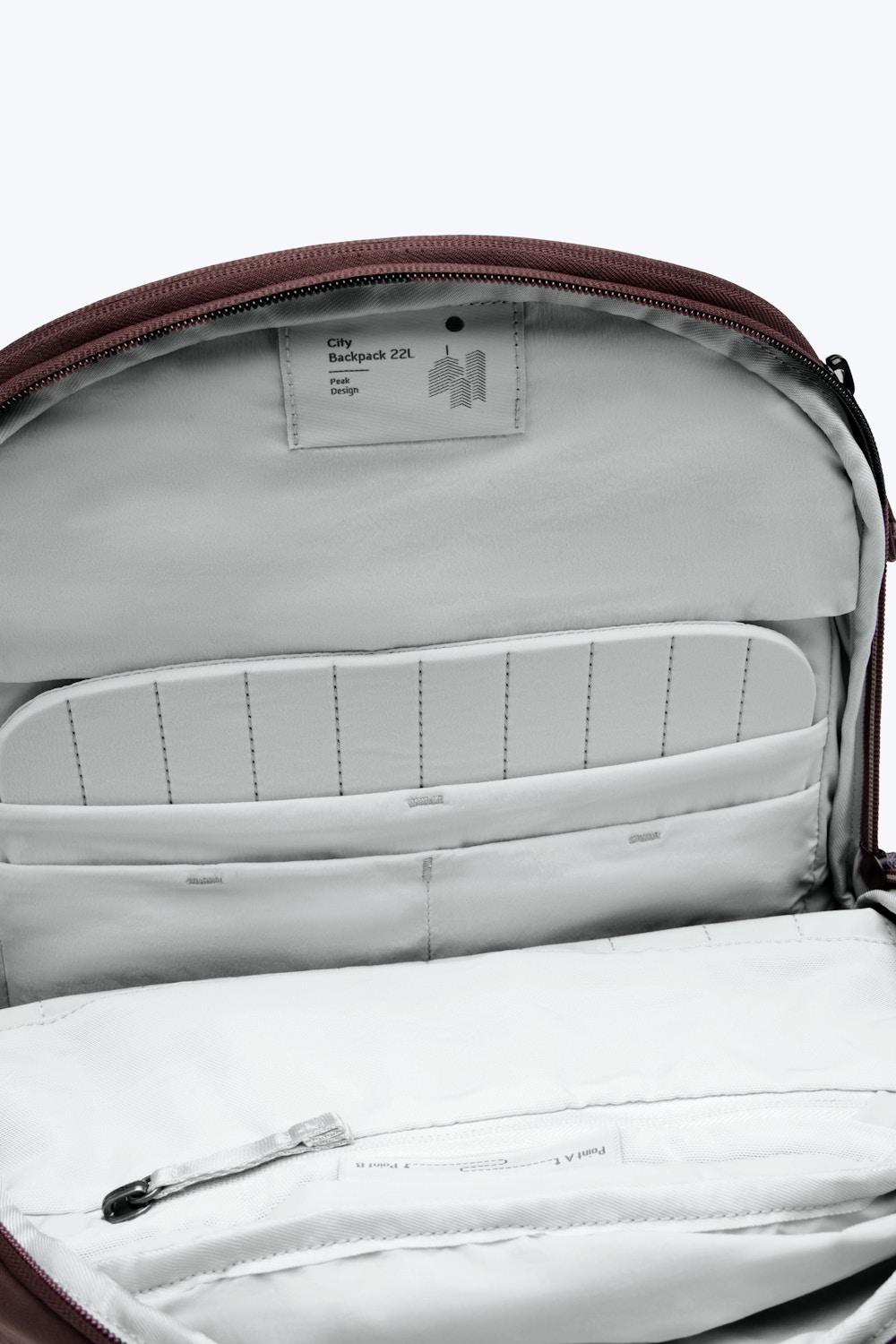 Peak Design City Backpack 22L – kapsa na notebook