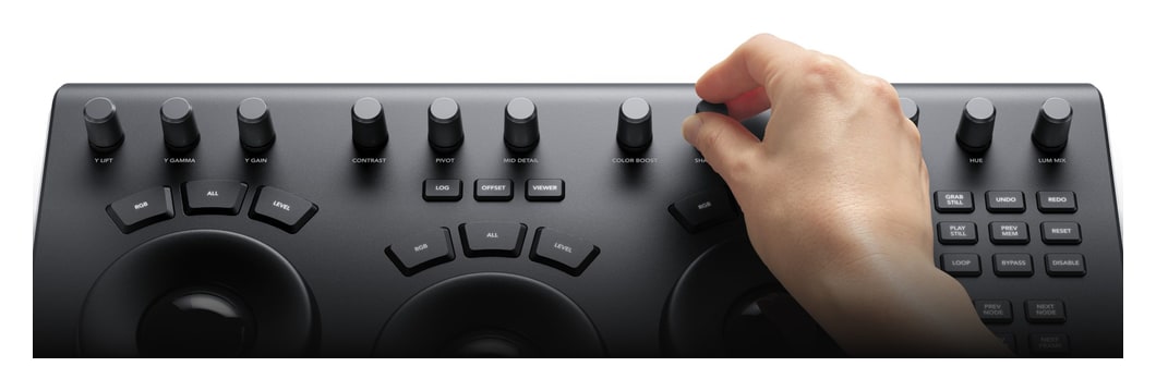 DaVinci Resolve Micro Panel – Důležité nástroje bez hledání v menu