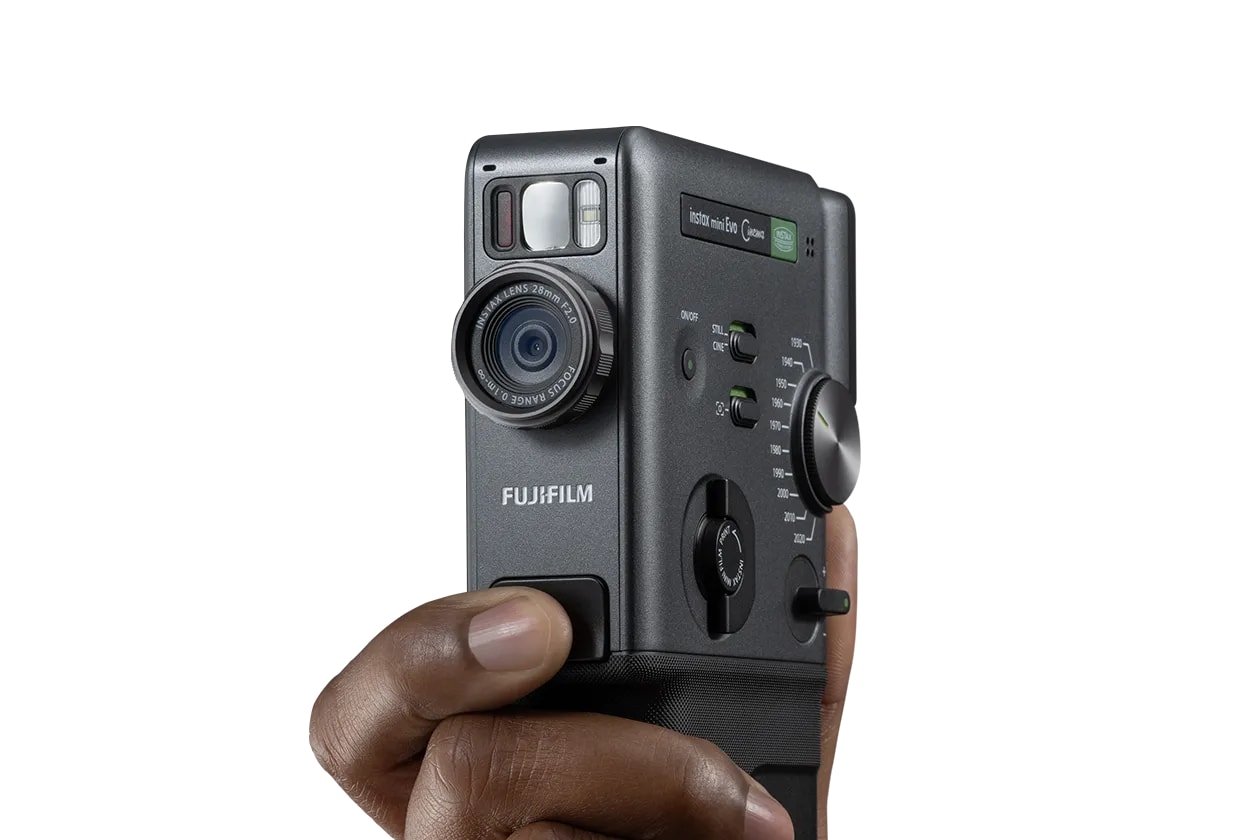 Fujifilm instax mini Evo Cinema Black