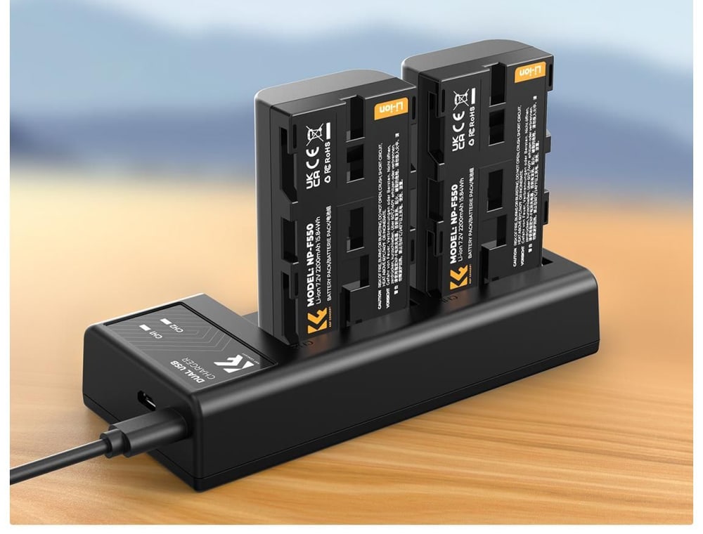 Dvě baterie po 2200 mAh