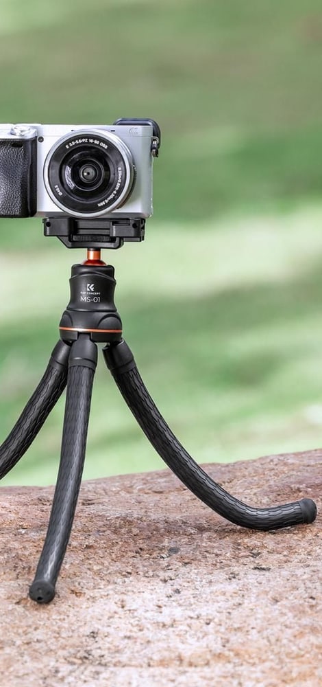 Unese i fotoaparát