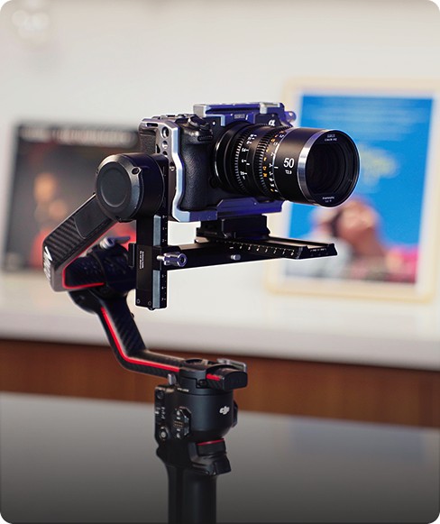 Sirui Saturn V2 50 mm T2,9 1,6× FF anamorfní objektiv (Sony E) – Snadno na gimbal