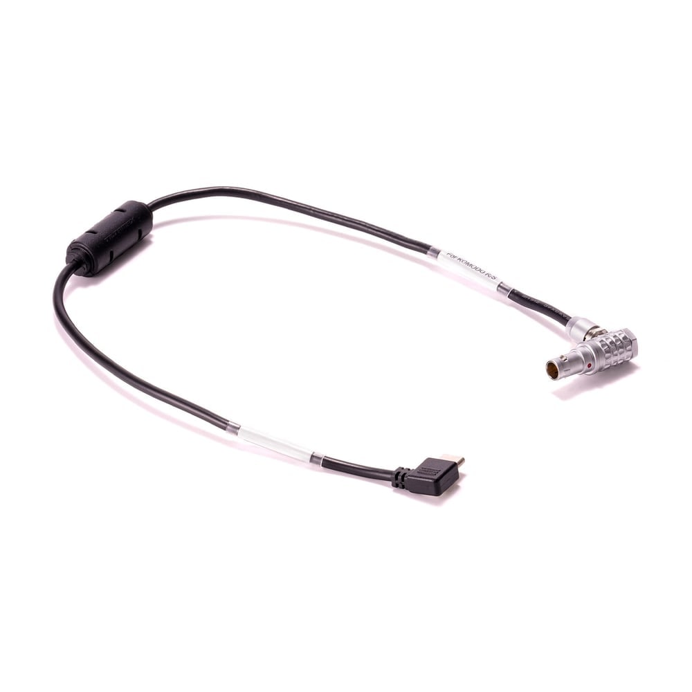 USB-C na rukojeti, port EXT kamery RED KOMODO na kameře