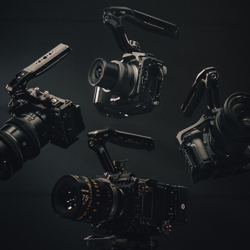 Works With A Wide Range Of Camera Cage Mounts