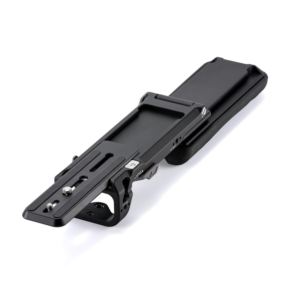 Posuv 100 mm dopředu, 118,5 mm dozadu