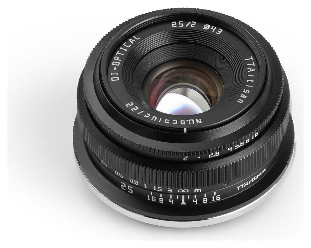 TTArtisan APS-C 25mm F2 – Optika 7 prvků v 5 skupinách