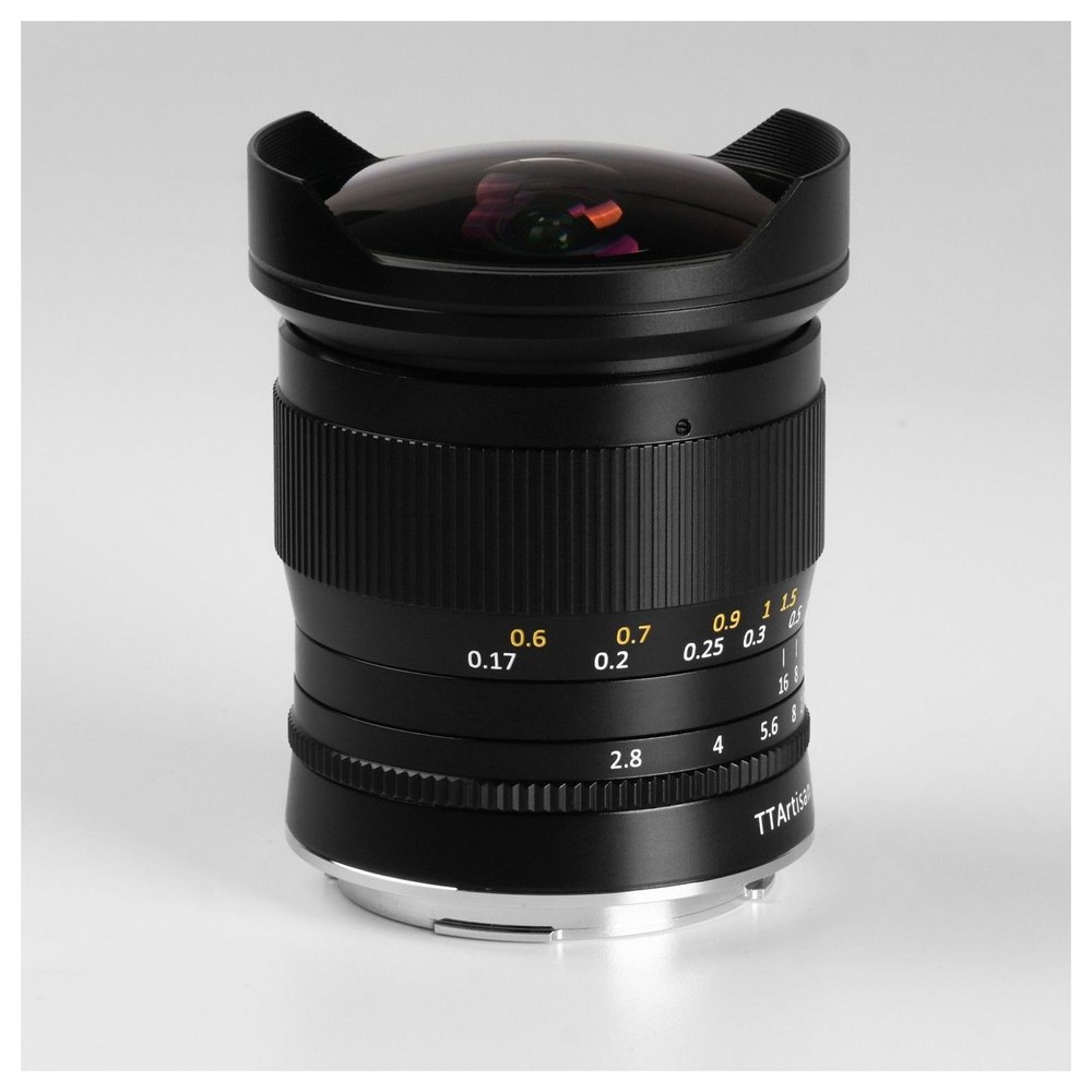 TTArtisan 11mm F2.8 Fisheye – Ruční ostření od 0,17 m