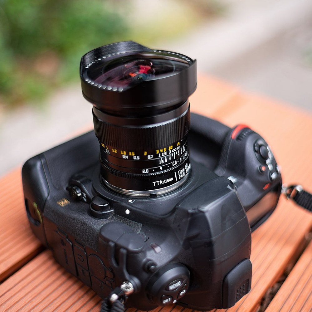 TTArtisan 11mm F2.8 Fisheye – Ruční ostření od 0,25 m
