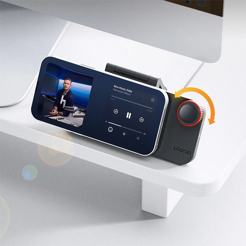 Ulanzi CW15 bezdrátová nabíječka Qi2 15 W pod monitor