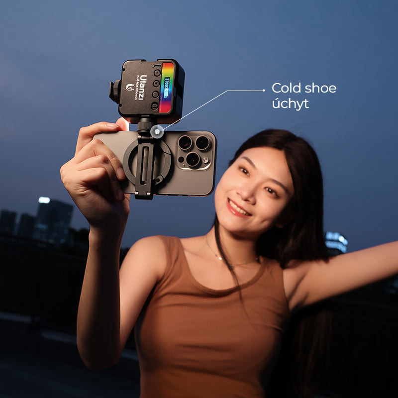 Ulanzi MA07 MagLock držák telefonu s cold shoe – Cold shoe pro světlo i mikrofon